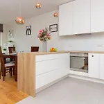 Kolorowy Goclaw By Renters Varšava