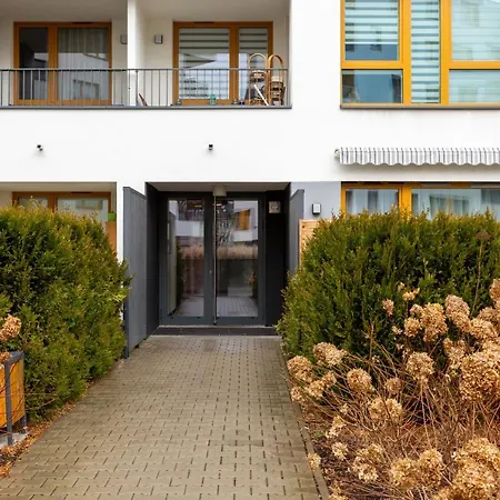 Kolorowy Goclaw By Renters Apartment