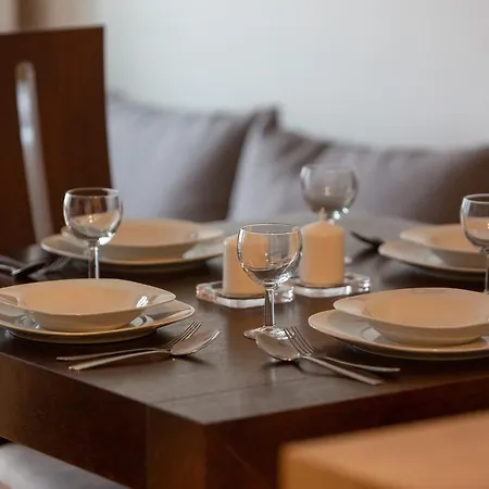 Apartment Kolorowy Goclaw By Renters *